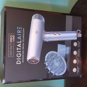 NIB InfinitiPRO By Conair DigitalAire Lightweight Hair Dryer